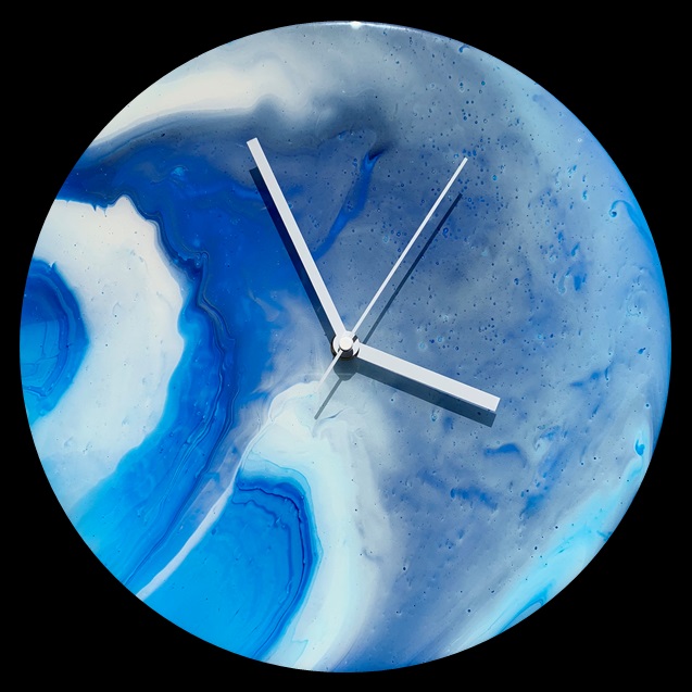 Arctic Mist Fluid Art Clock
